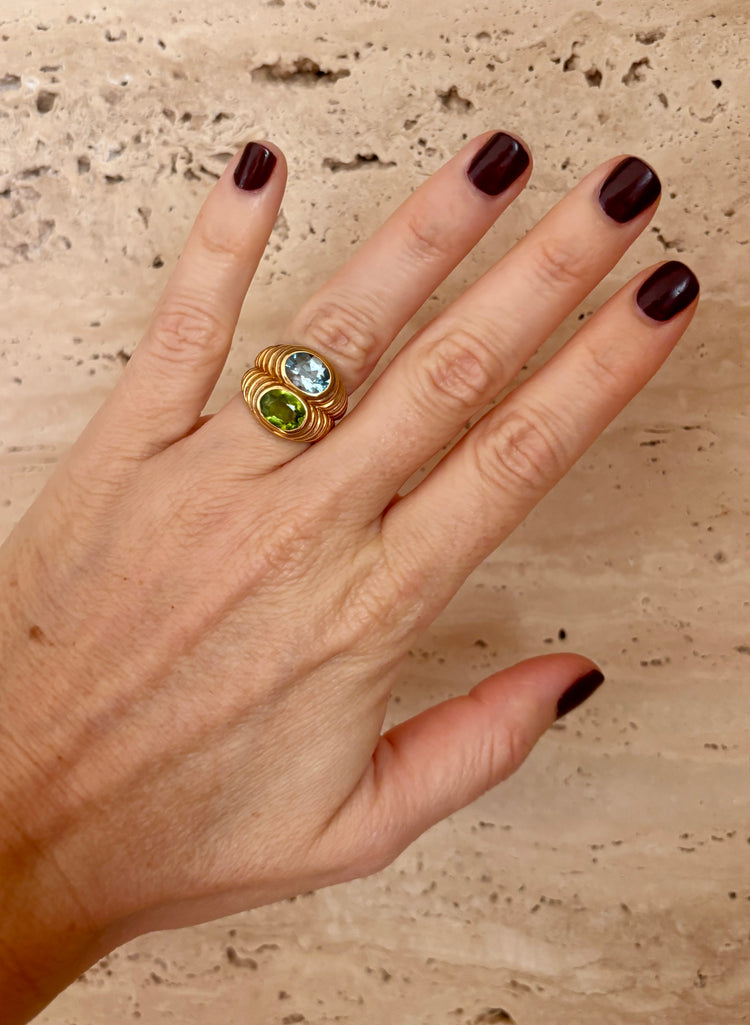 Bulgari Doppio Baccellato Ring in 18k Yellow Gold with Blue Topaz & Peridot, Circa 1980