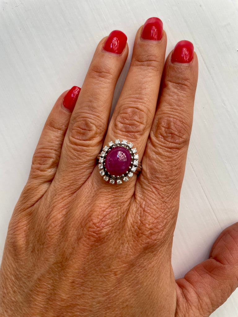 Cabochon ruby and diamond ring Outlet