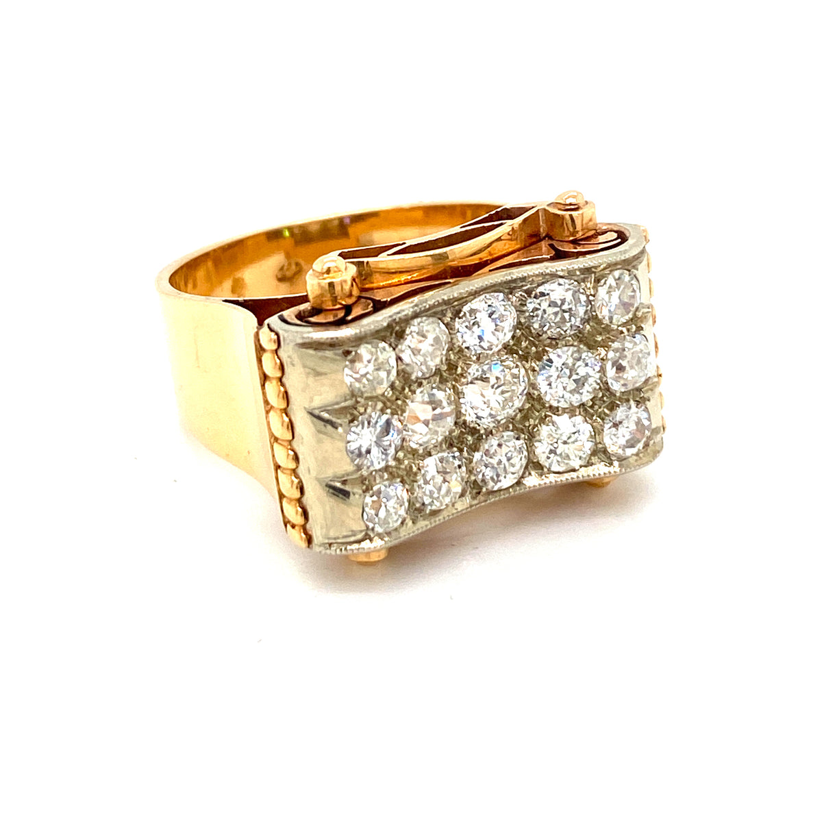 Retro 3,30 Carat Diamond Gold Cocktail Ring