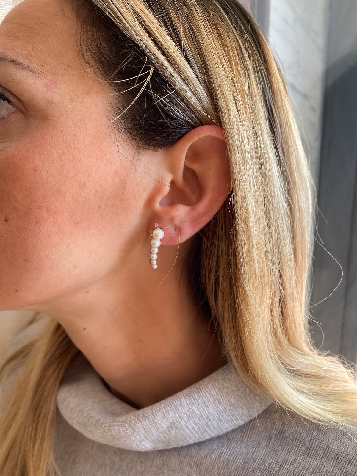 14 Karat Gold Diamond Pearl Earring
