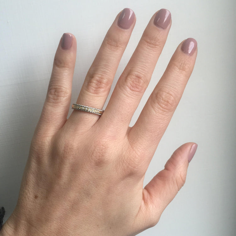 Rope Motif Diamond Gold Band Ring